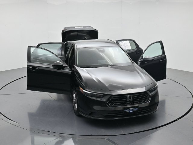 Used 2024 Honda Accord EX image 47