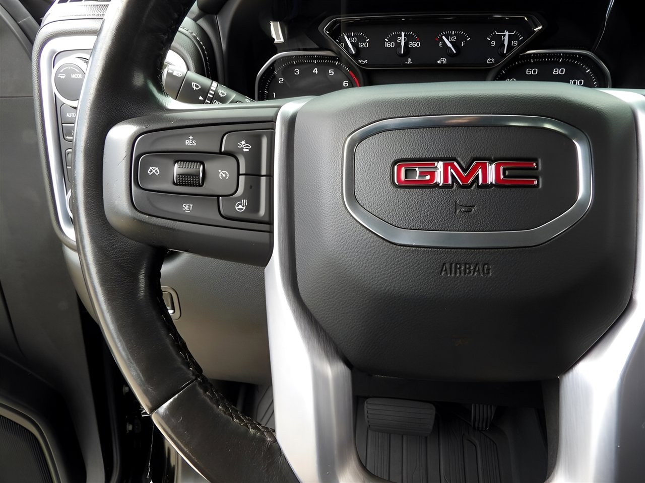 Used 2021 GMC Sierra 1500 SLT w/ SLT Premium Plus Package image 27