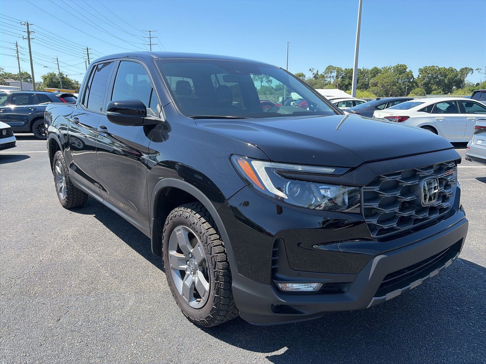 Certified 2025 Honda Ridgeline TrailSport image 1