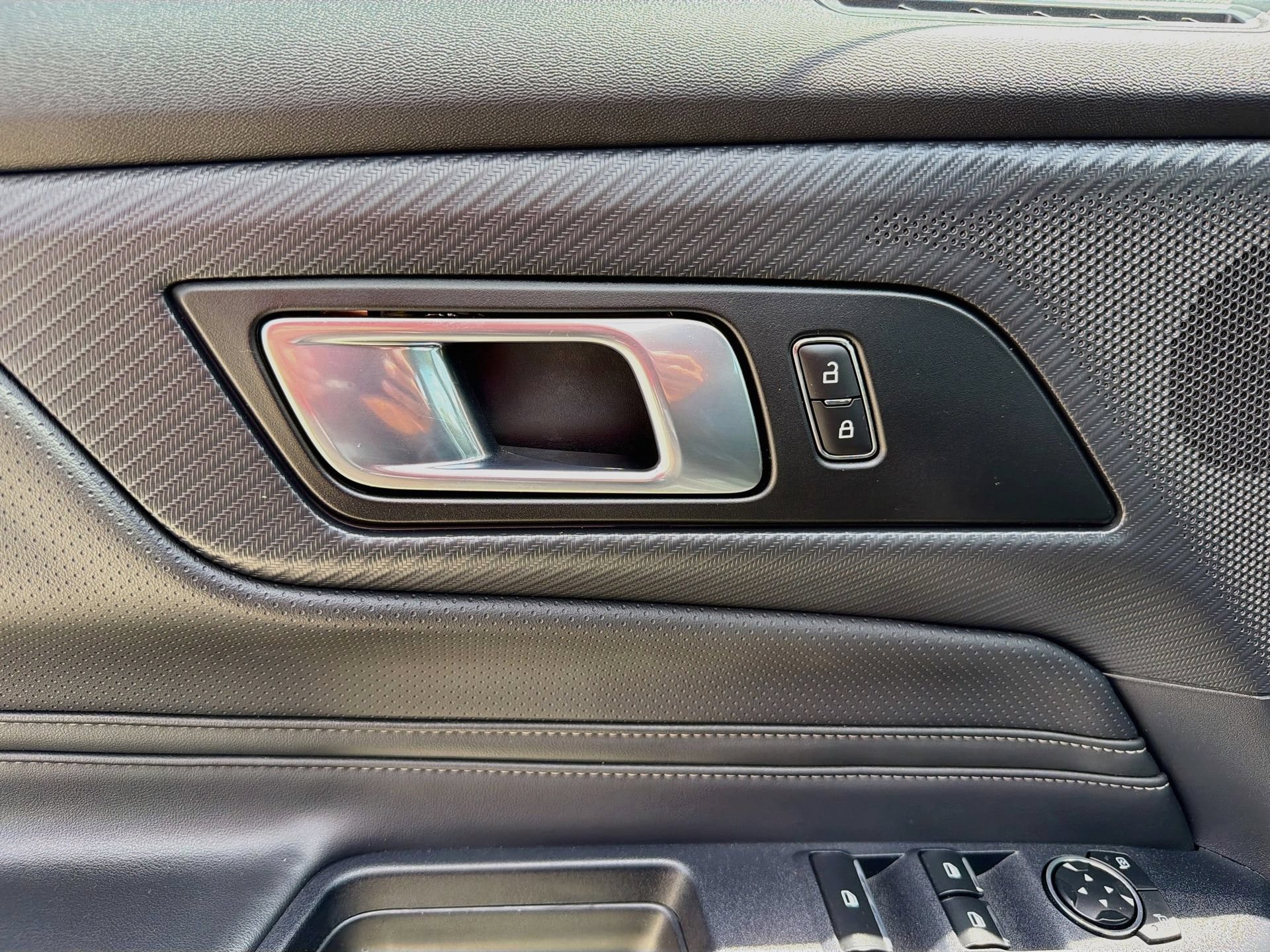 Used 2026 Ford Mustang Premium RWD image 18