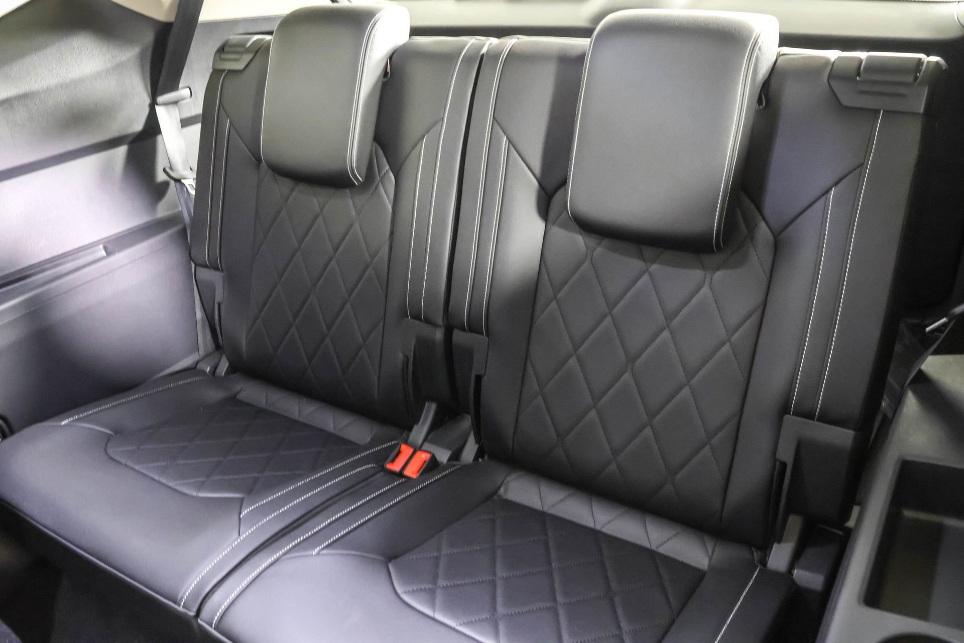 New 2026 Volkswagen Atlas SEL Premium R-Line image 36