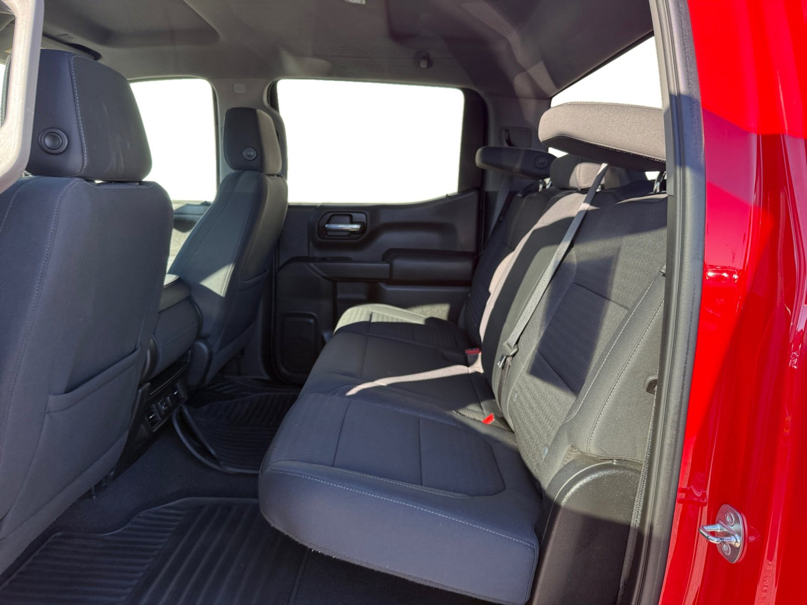 Used 2020 Chevrolet Silverado 1500 LT w/ All-Star Edition image 16