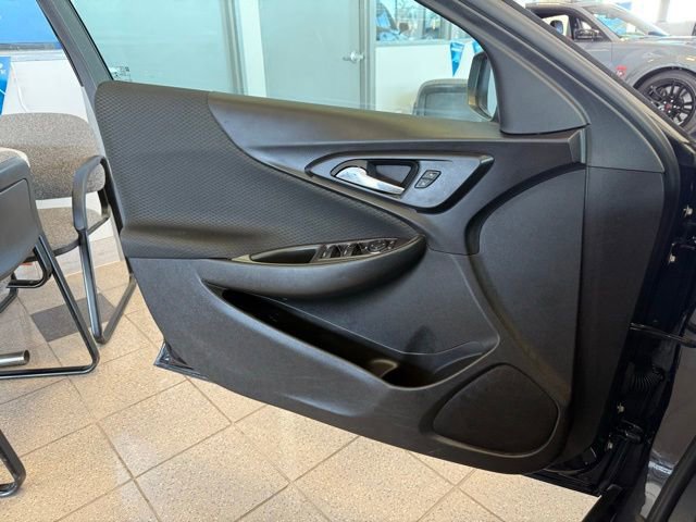 Used 2022 Chevrolet Malibu RS image 20