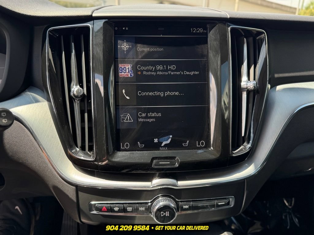 Used 2018 Volvo XC60 T6 Momentum w/ Vision Package AWD/4WD image 20