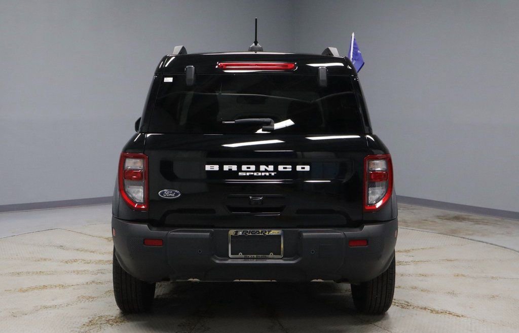 Certified 2025 Ford Bronco Sport Outer Banks w/ Outer Banks Tech Package+ image 11