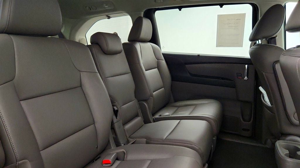 Used 2015 Honda Odyssey Touring image 25