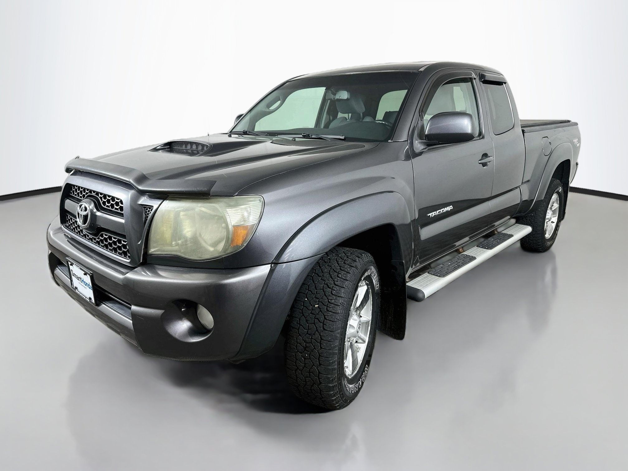Used 2011 Toyota Tacoma PreRunner w/ TRD Sport Pkg RWD image 3