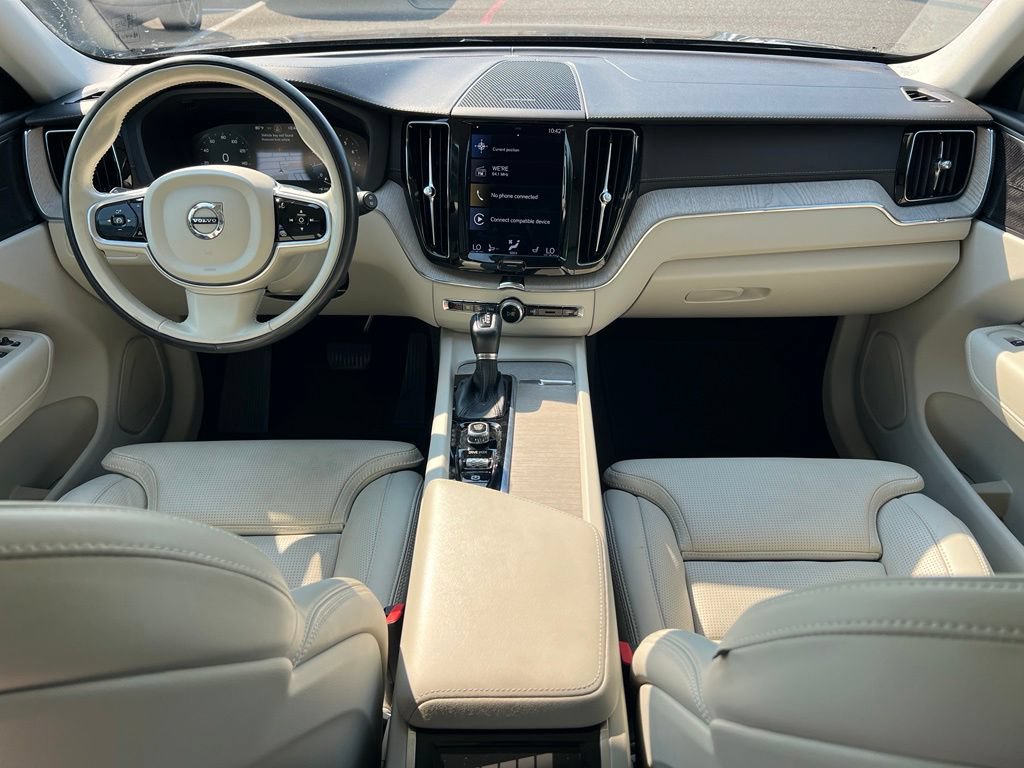 Used 2021 Volvo XC60 T5 Inscription w/ Protection Package Premier FWD image 9