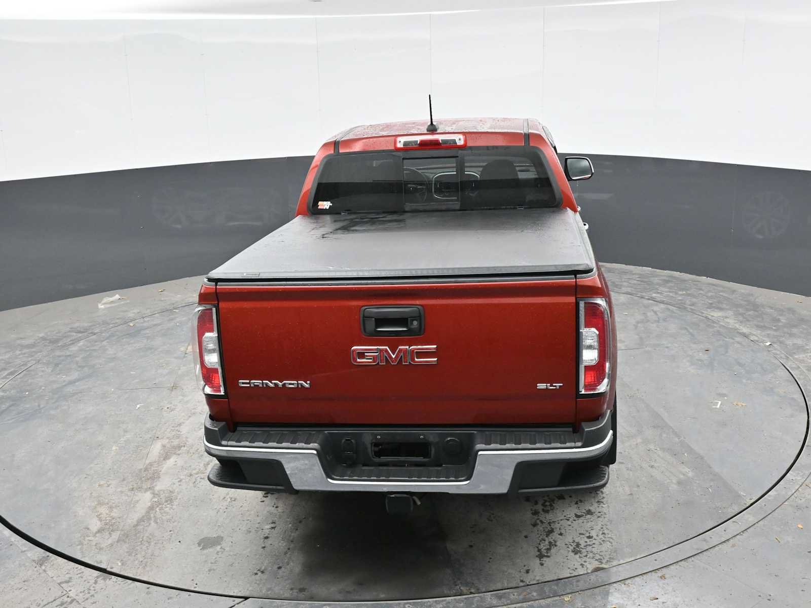 Used 2015 GMC Canyon SLT w/ Driver Alert Package AWD/4WD image 22