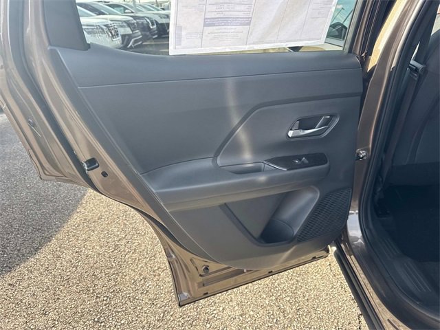 New 2026 Nissan Kicks SV w/ SV Premium Package image 14