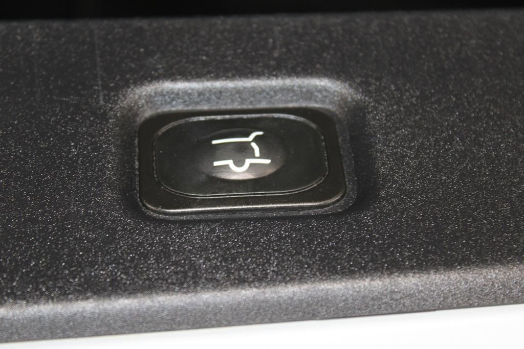 Used 2025 Ford Expedition Platinum image 22