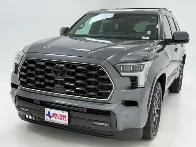 Used 2024 Toyota Sequoia Platinum image 4