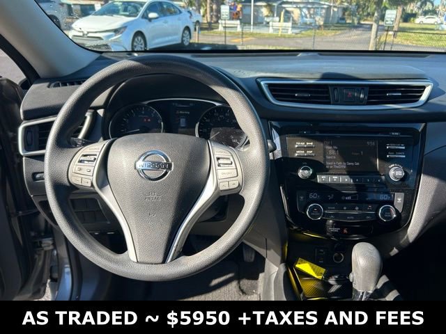 Used 2016 Nissan Rogue SV image 16