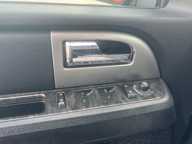 Used 2017 Ford Expedition Limited image 12