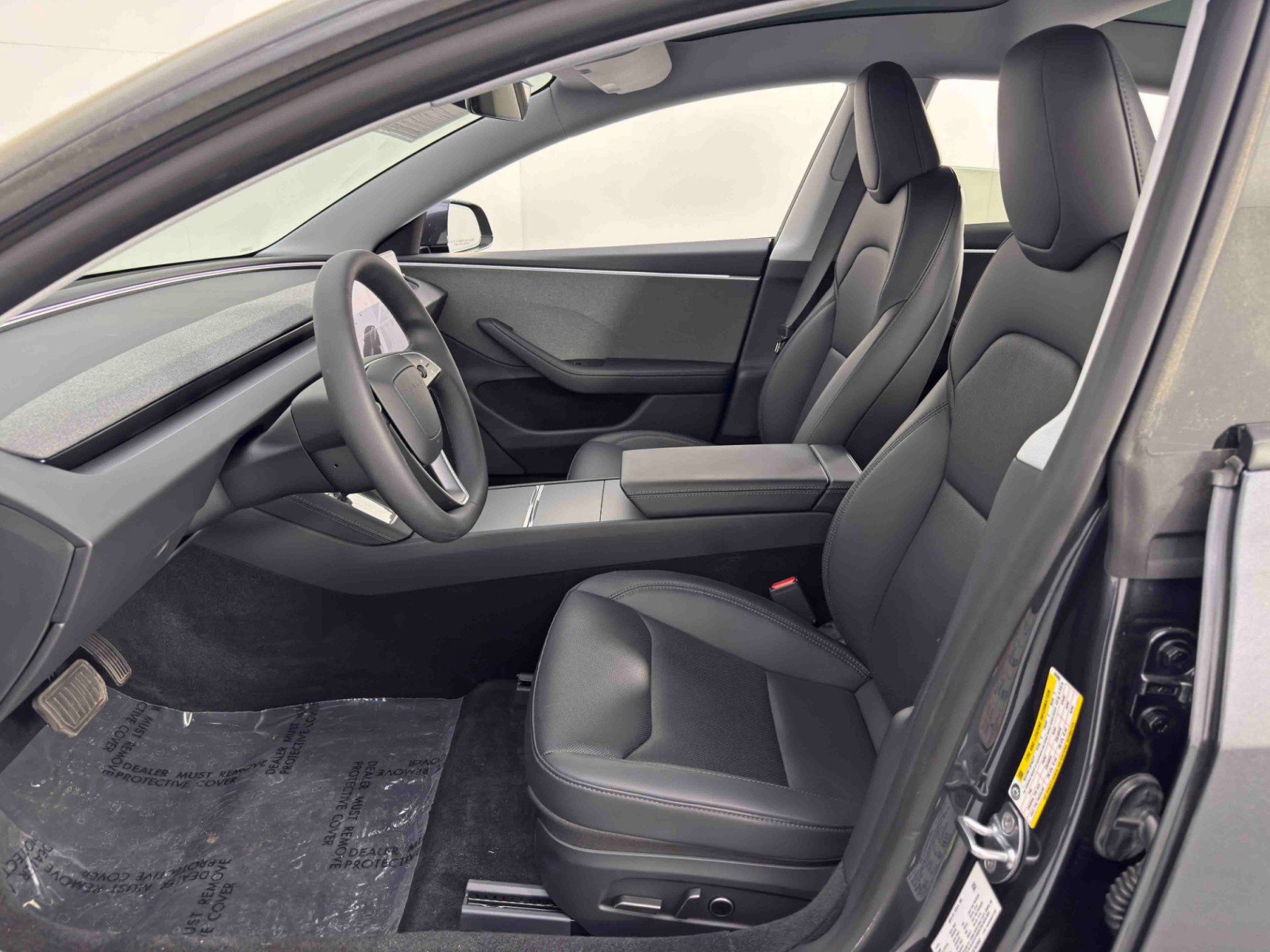 Used 2025 Tesla Model 3 Long Range image 17