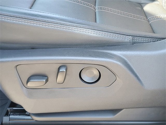 Used 2025 Chevrolet Silverado 1500 High Country image 25