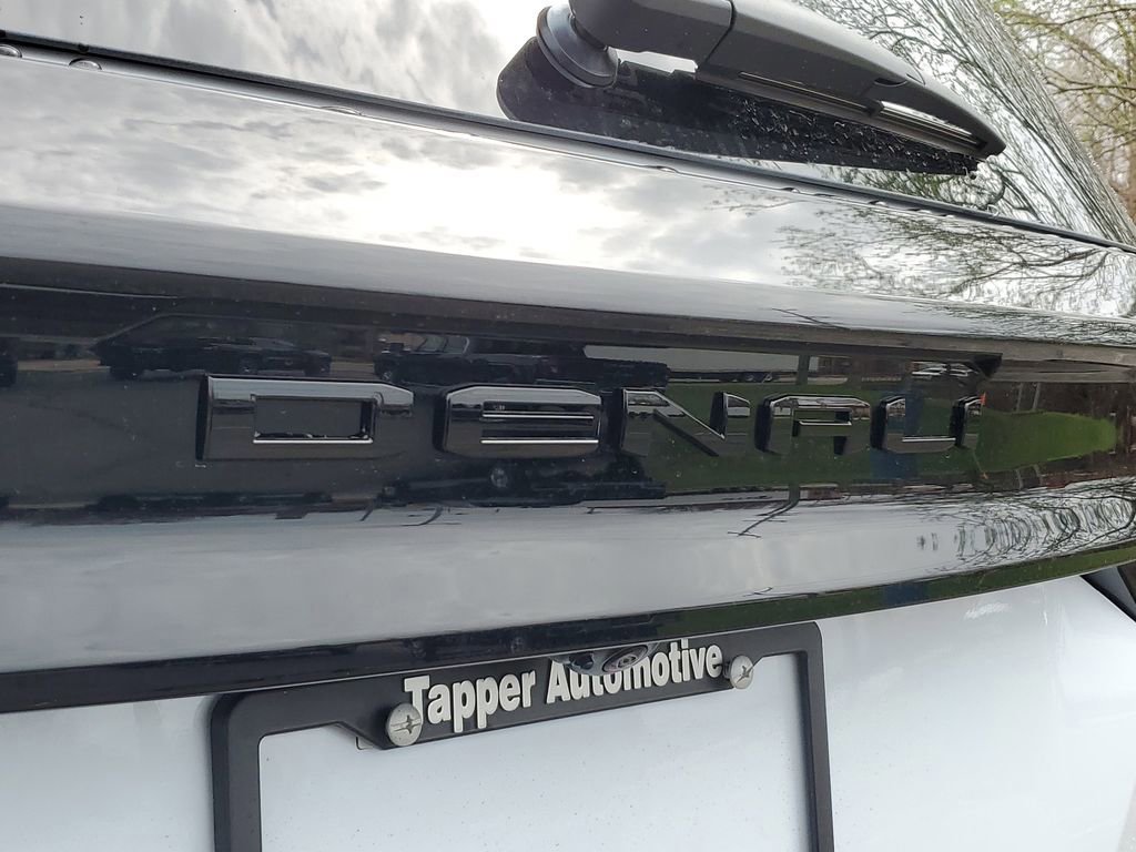 New 2026 GMC Acadia Denali w/ Super Cruise Package image 7