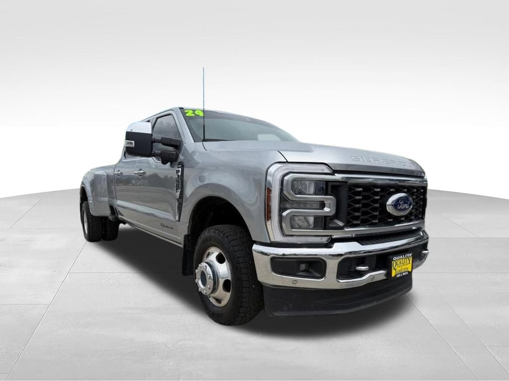 Used 2024 Ford F350 Lariat w/ Lariat Ultimate Package AWD/4WD image 7