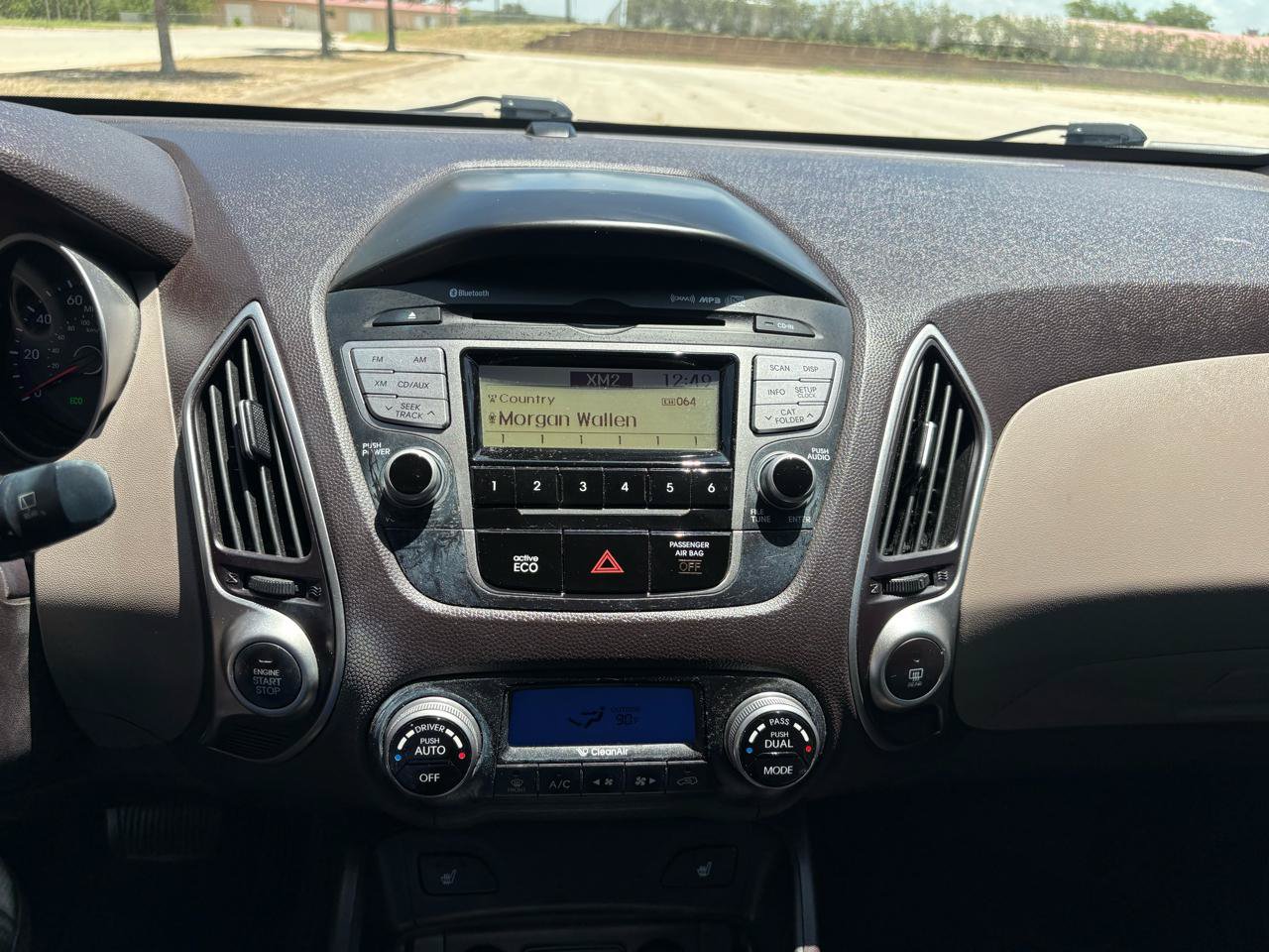 Used 2013 Hyundai Tucson Limited FWD image 11