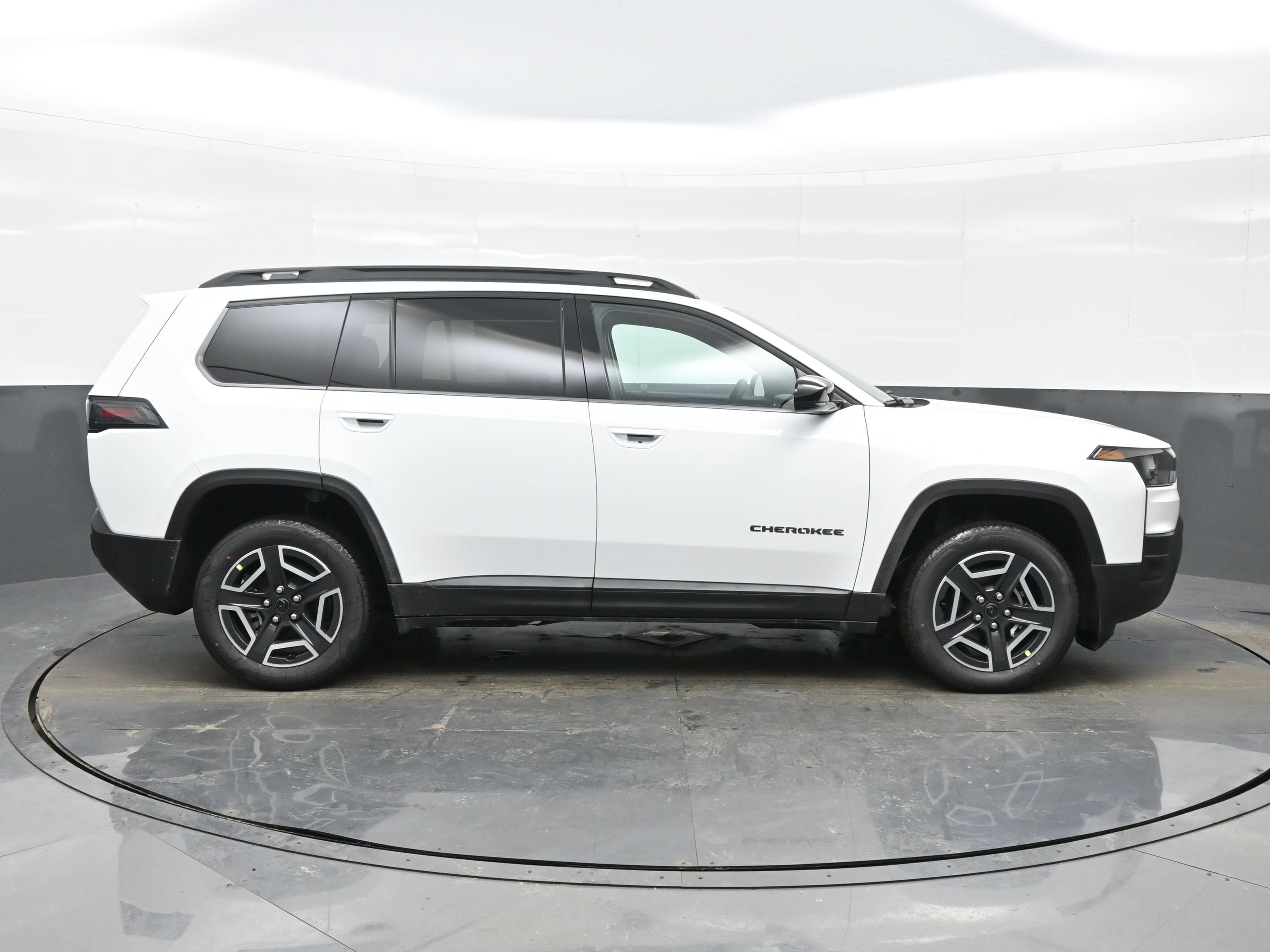 New 2026 Jeep Cherokee Limited AWD/4WD image 10