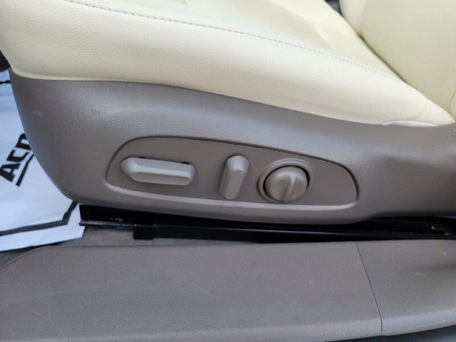 Used 2024 Chevrolet Malibu LT image 24