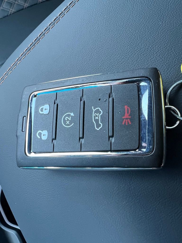 New 2026 Jeep Grand Cherokee L Summit w/ Advanced Protech Group IV image 54