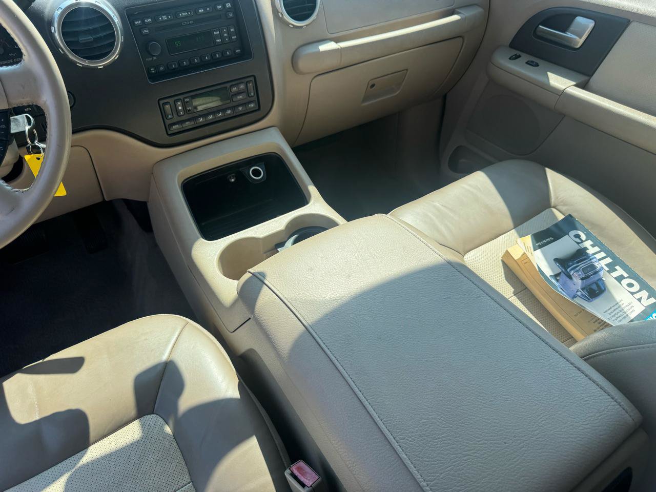 Used 2003 Ford Expedition Eddie Bauer RWD image 26