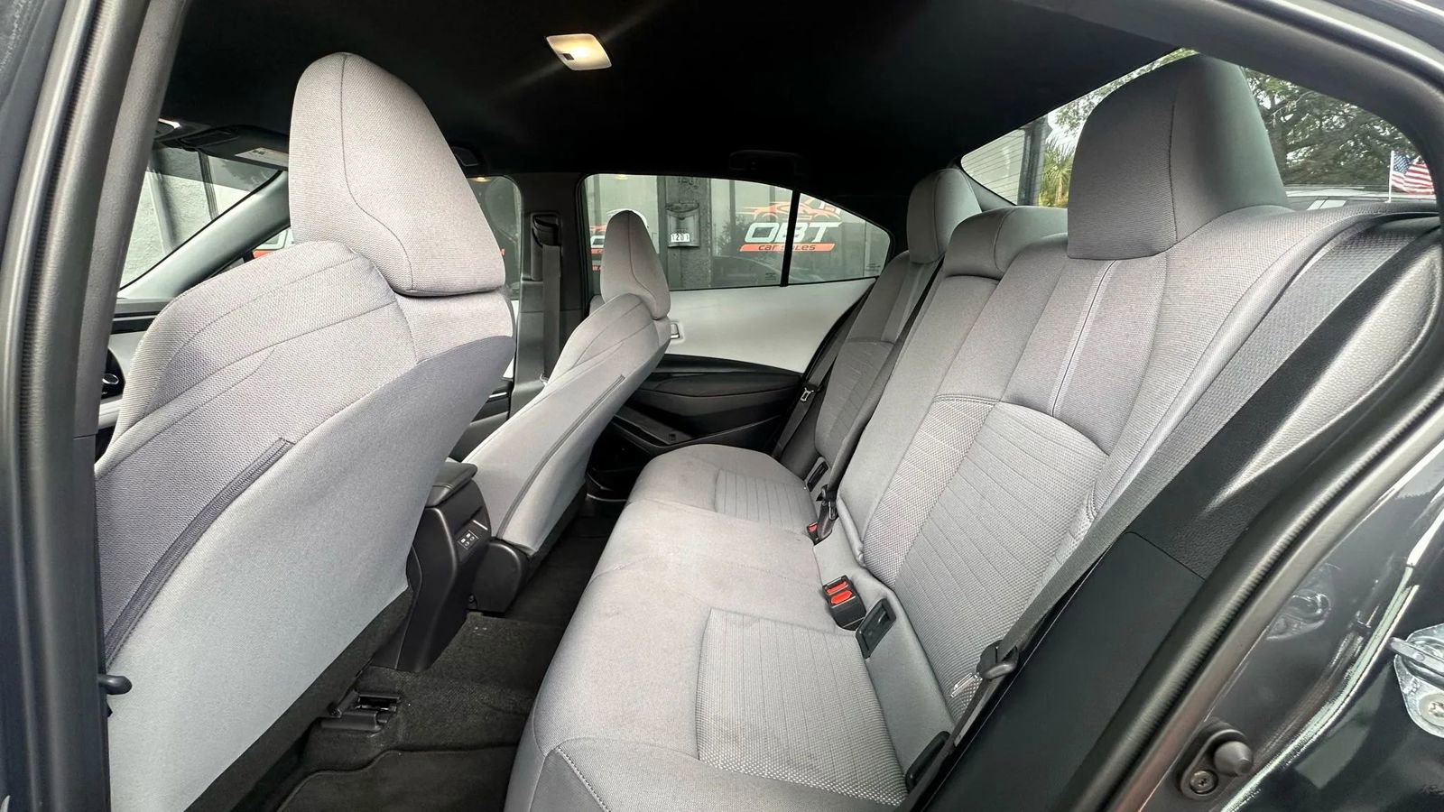 Used 2025 Toyota Corolla SE image 11