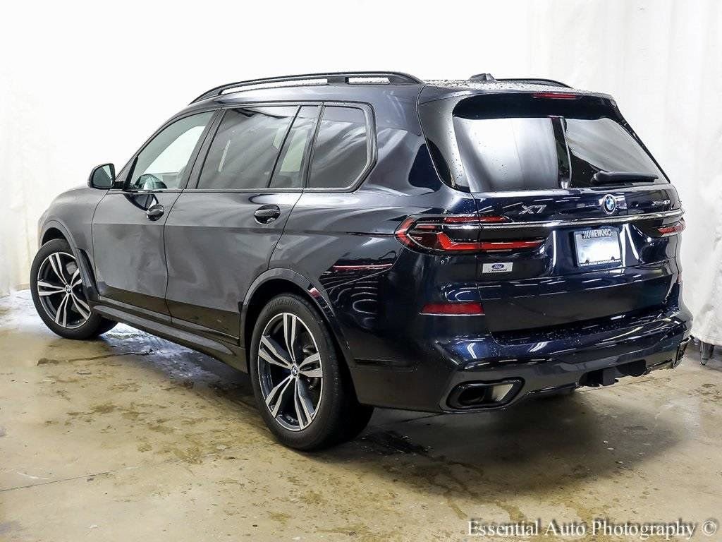 Used 2023 BMW X7 xDrive40i w/ M Sport Package image 12