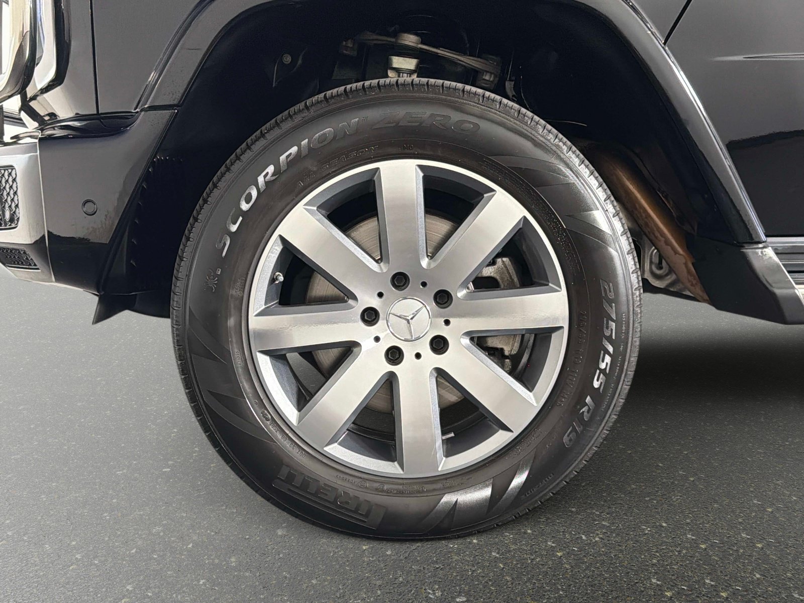 Used 2024 Mercedes-Benz G 550 image 18