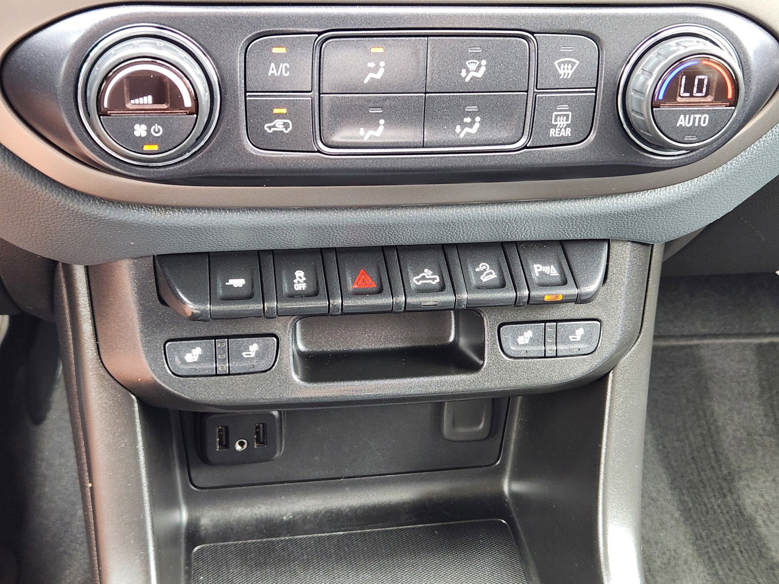 Used 2021 Chevrolet Colorado Z71 image 14