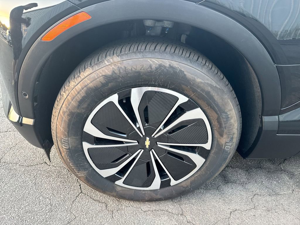 New 2025 Chevrolet Blazer EV LT w/ Super Cruise Package image 12