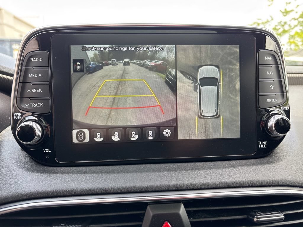 Used 2020 Hyundai Santa Fe Limited AWD/4WD image 25