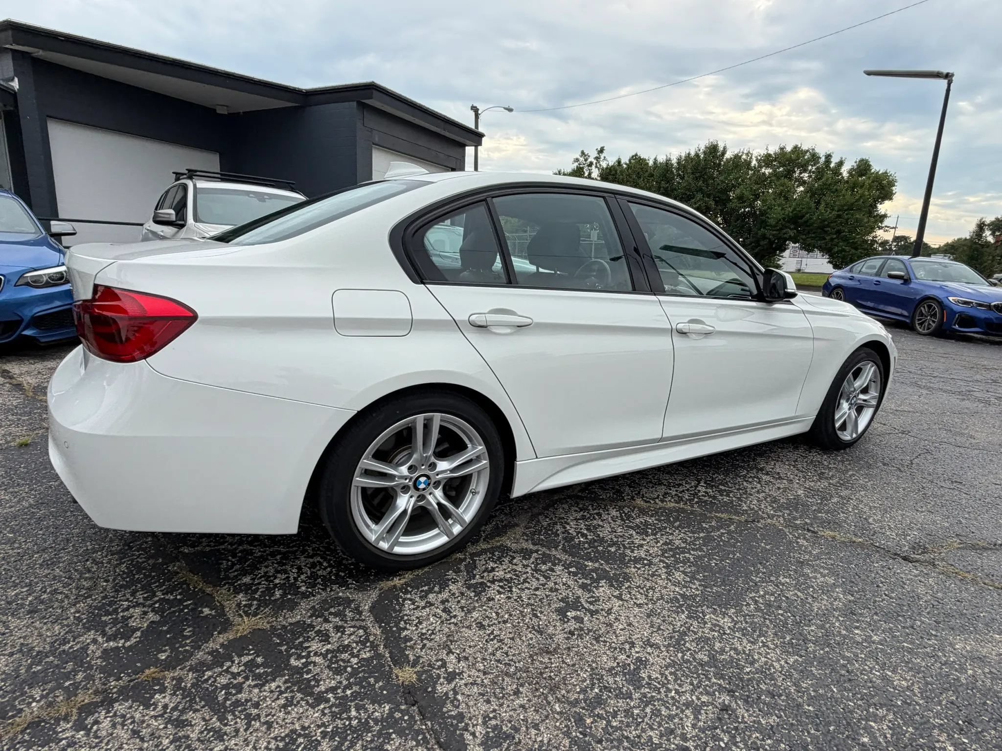 Used 2018 BMW 340i Sedan w/ Premium Package RWD image 8