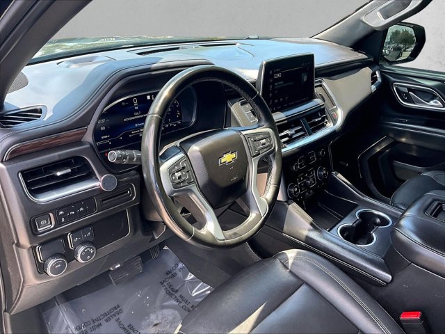 Used 2023 Chevrolet Suburban LT RWD image 14