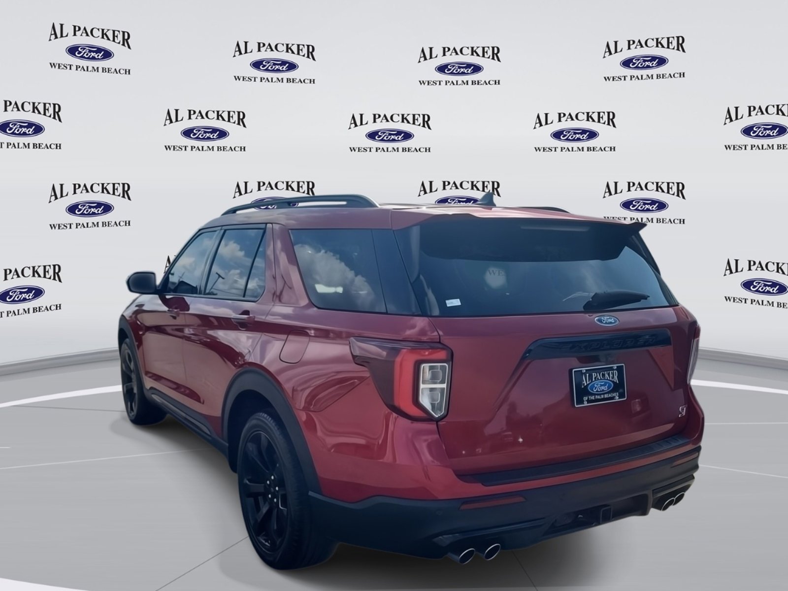 Used 2023 Ford Explorer ST w/ Equipment Group 401A image 3