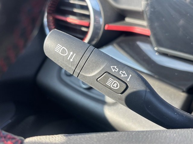 Used 2024 Chevrolet Trax RS w/ Driver Confidence Package image 21