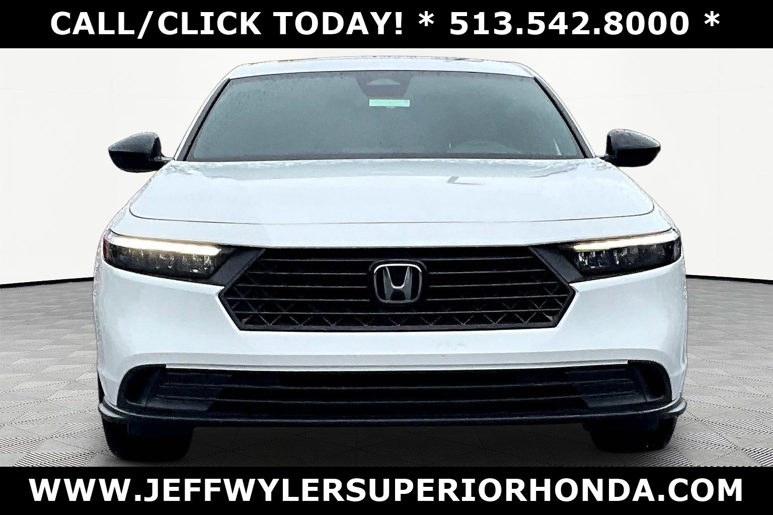Used 2023 Honda Accord Sport image 2
