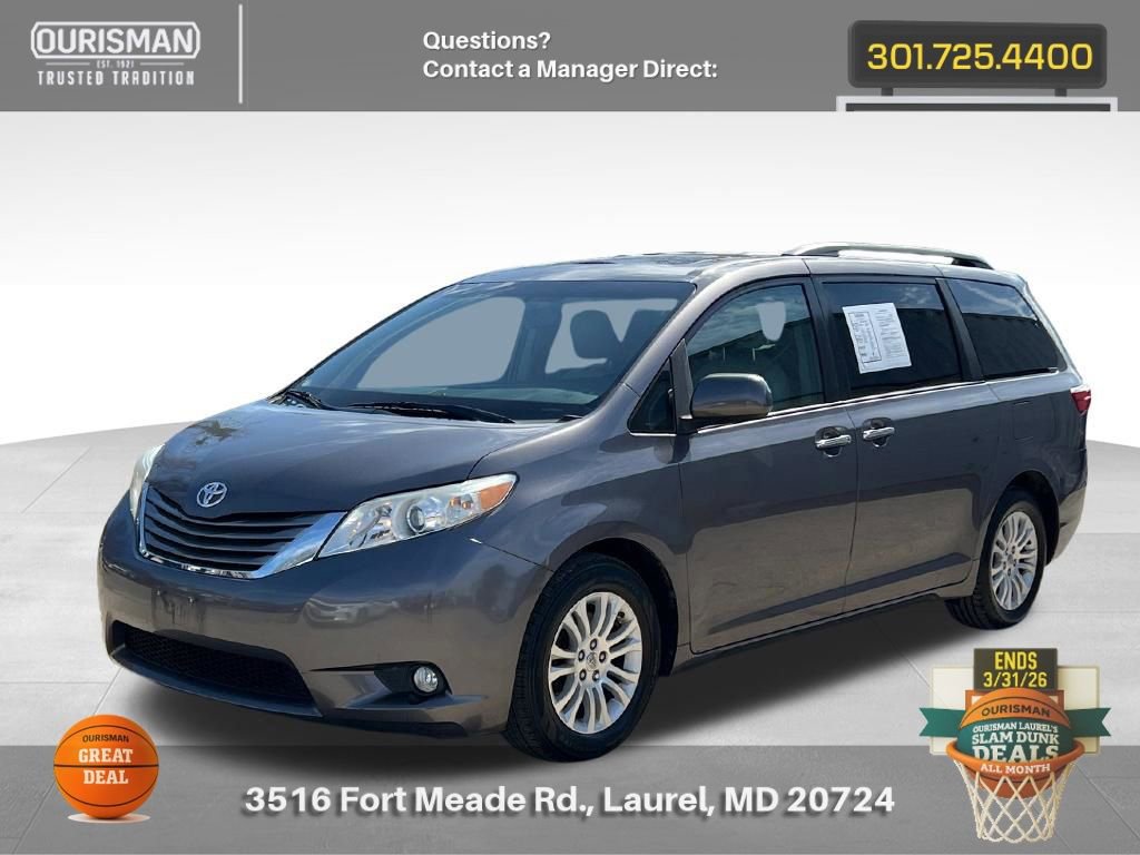 Used 2015 Toyota Sienna XLE w/ XLE Navigation Package video 2