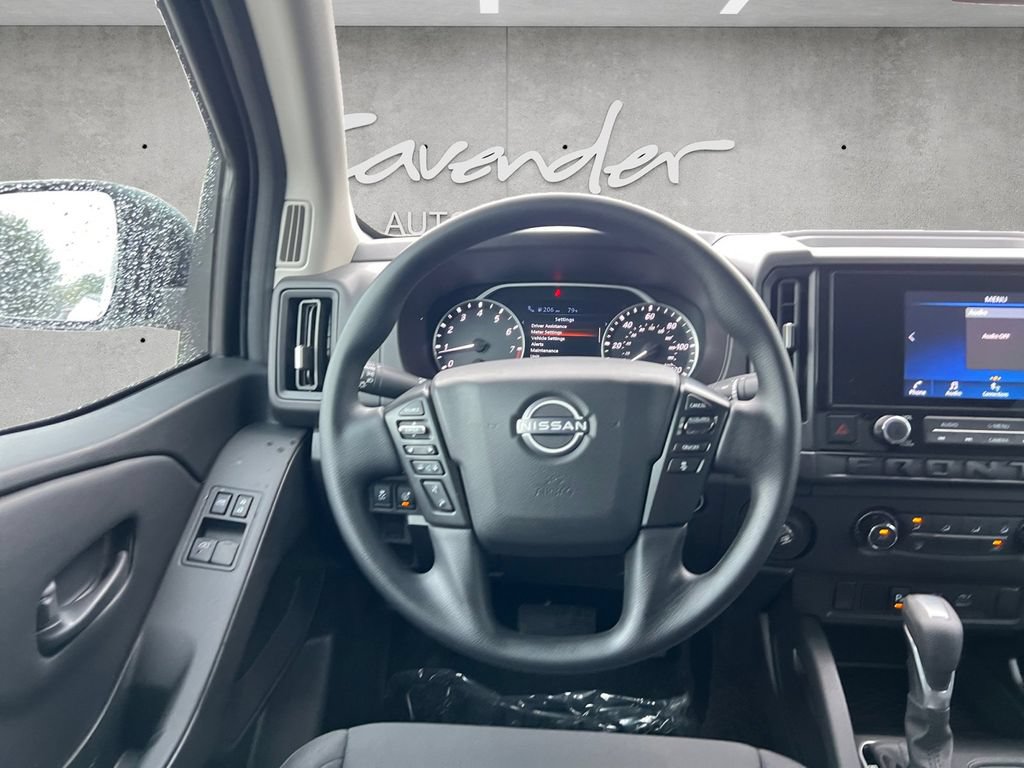 Certified 2025 Nissan Frontier S RWD image 21