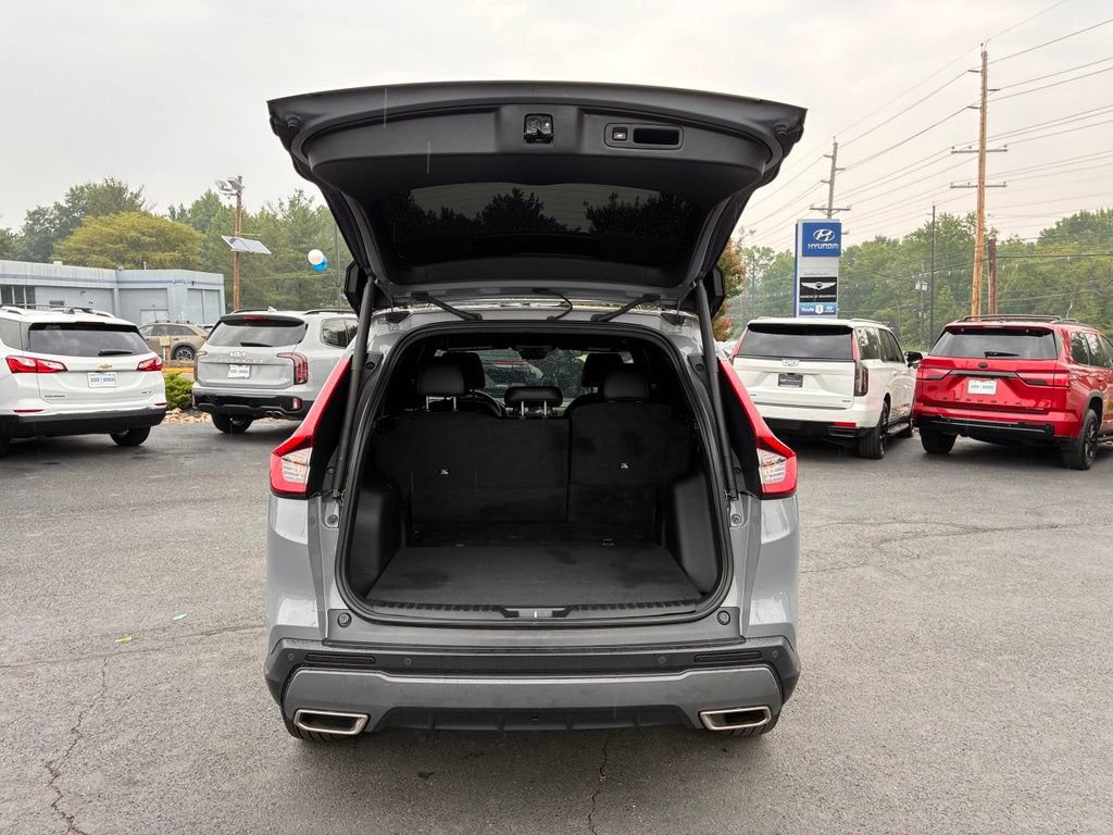 Used 2024 Honda CR-V Sport Touring image 11