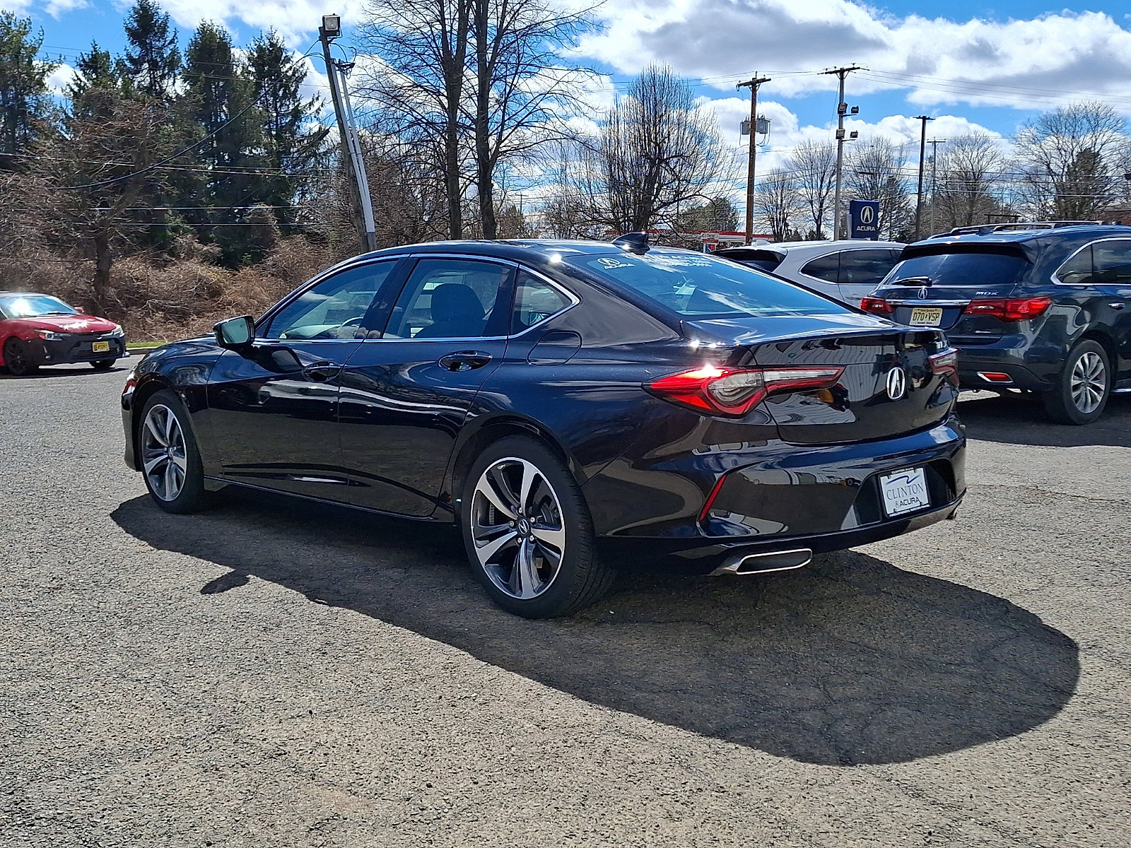 Certified 2025 Acura TLX w/ Technology Package image 4