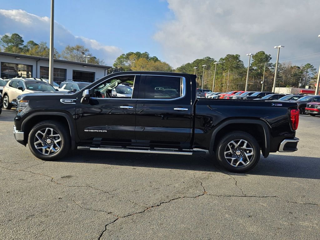 Used 2024 GMC Sierra 1500 SLT w/ SLT Premium Plus Package image 2