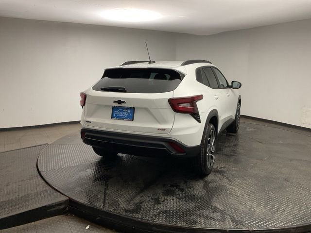 New 2026 Chevrolet Trax RS FWD image 7