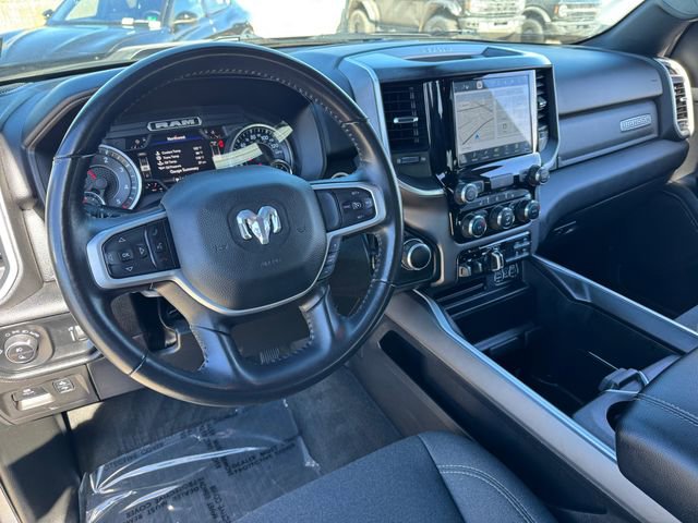 Used 2022 RAM 1500 Big Horn AWD/4WD image 3
