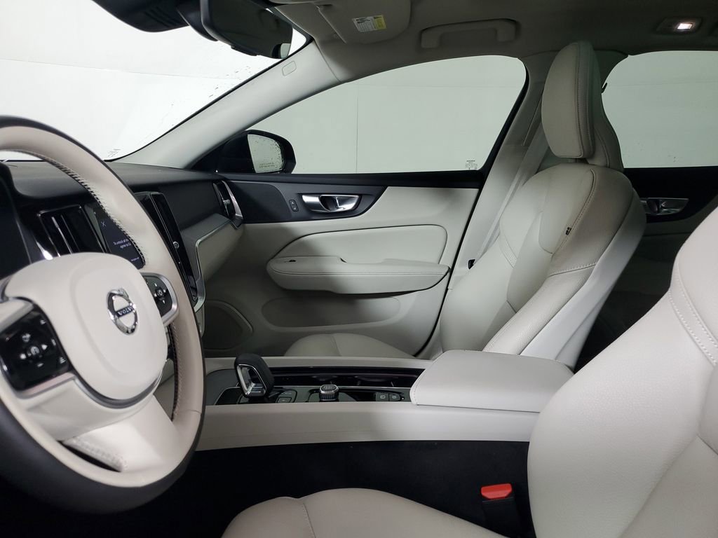 Certified 2026 Volvo V60 B5 Cross Country Plus w/ Protection Package Premier image 24