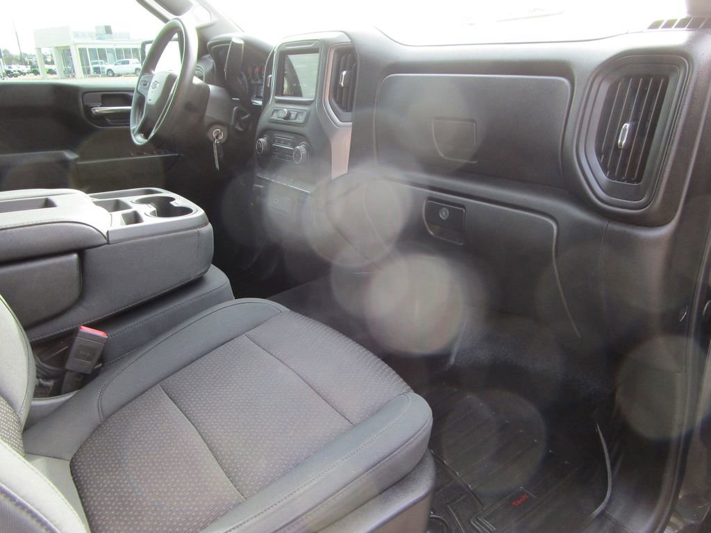 Used 2019 Chevrolet Silverado 1500 Custom Trail Boss w/ Custom Convenience Package image 22