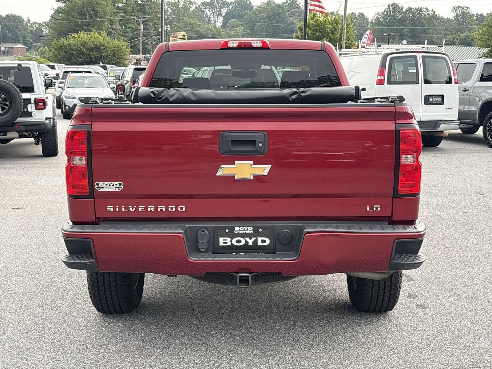 Used 2019 Chevrolet Silverado 1500 LT w/ All Star Edition AWD/4WD image 7