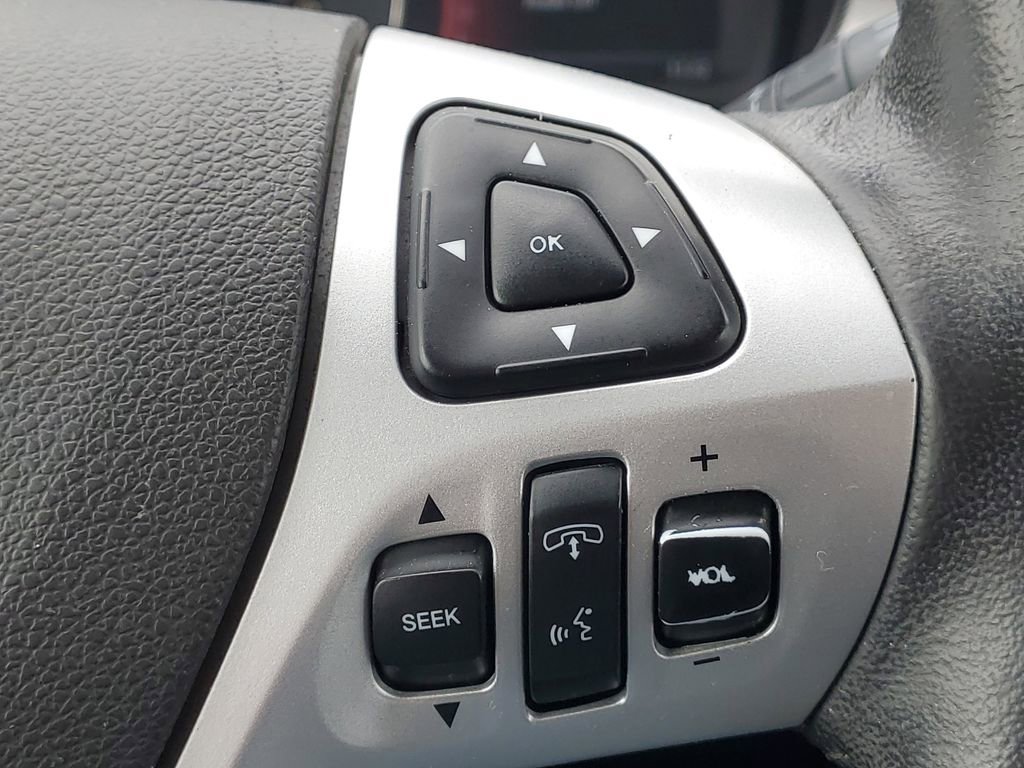 Used 2013 Ford Edge SEL image 20