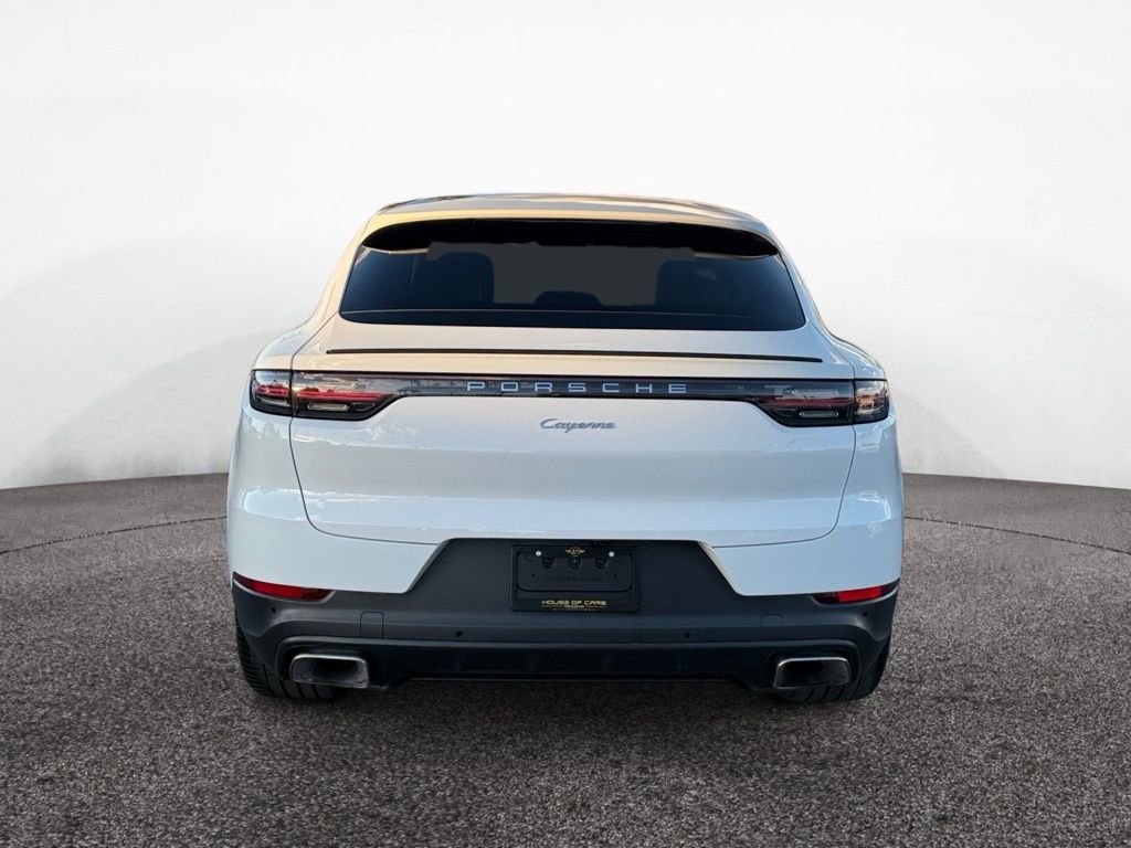 Used 2021 Porsche Cayenne Coupe image 4